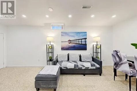 5 Woodstone Place Whitby (pringle Creek) ON L1R 1S7