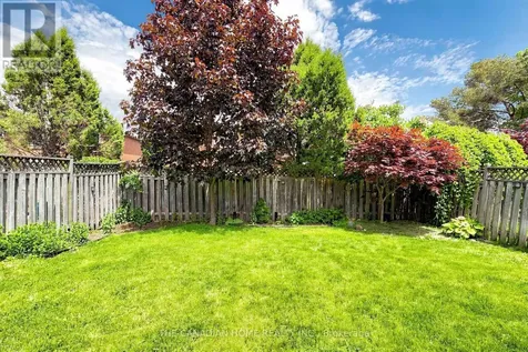 5 Woodstone Place Whitby (pringle Creek) ON L1R 1S7