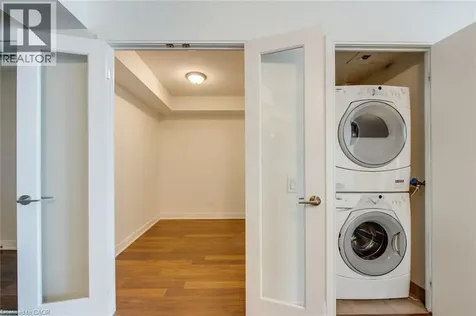 25 Viking Lane Toronto ON M9B 0A1