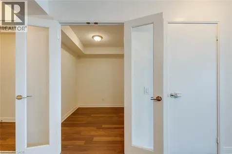 25 Viking Lane Toronto ON M9B 0A1