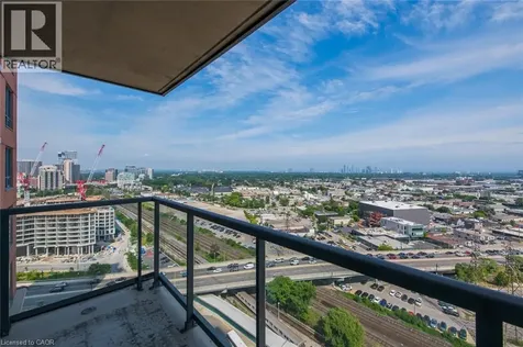25 Viking Lane Toronto ON M9B 0A1