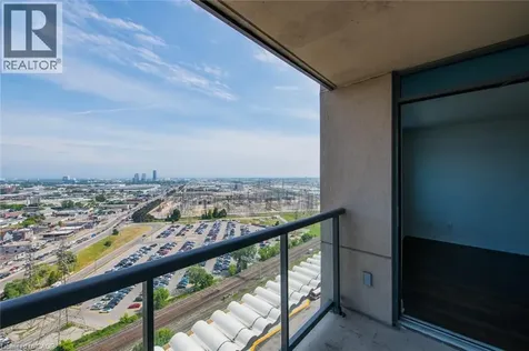 25 Viking Lane Toronto ON M9B 0A1