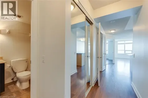 25 Viking Lane Toronto ON M9B 0A1