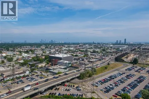 25 Viking Lane Toronto ON M9B 0A1