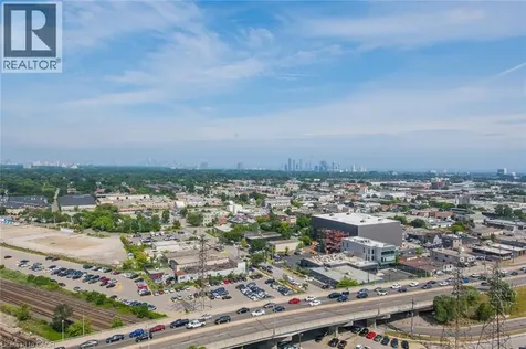 25 Viking Lane Toronto ON M9B 0A1