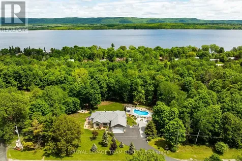 2866 Stoneridge Road Ottawa ON K0A 2Z0