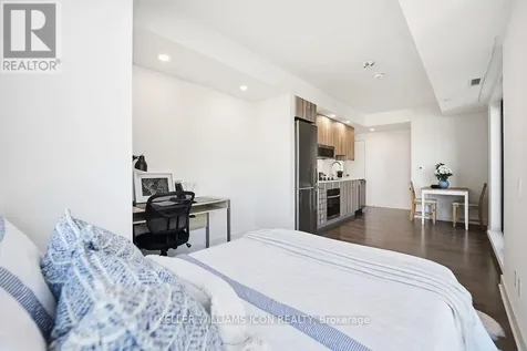 180 George Street Ottawa ON K1N 0G8