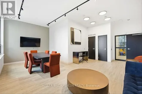 180 George Street Ottawa ON K1N 0G8