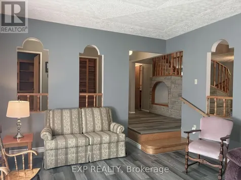 426 Sidney Avenue Renfrew ON K7V 3Z8