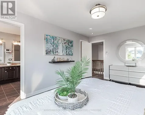 2 Nectarlane Avenue Caledon ON L7C 3M8