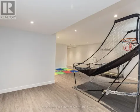 2 Nectarlane Avenue Caledon ON L7C 3M8