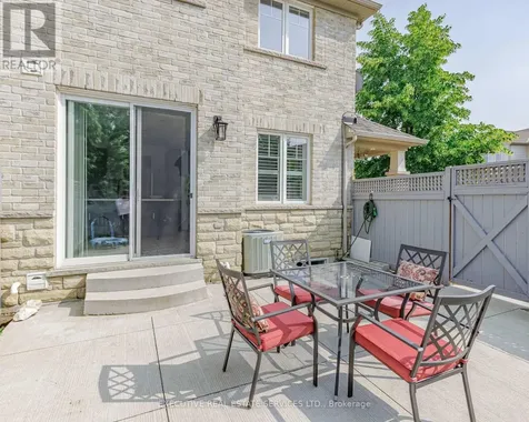 2 Nectarlane Avenue Caledon ON L7C 3M8