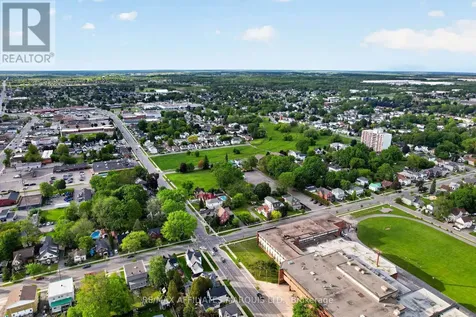 105 5th Street East Cornwall ON K6H 2L6