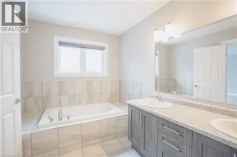 2825 Asima Drive London ON N6M 0B4