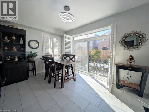 37 Mull Avenue Caledonia ON N3W 0B9