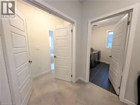 37 Mull Avenue Caledonia ON N3W 0B9