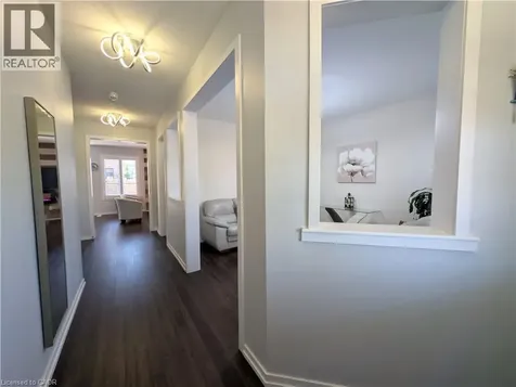 37 Mull Avenue Caledonia ON N3W 0B9