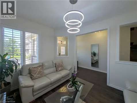 37 Mull Avenue Caledonia ON N3W 0B9