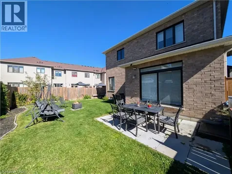 37 Mull Avenue Caledonia ON N3W 0B9