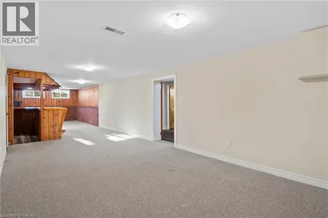12 Lorne Avenue Grimsby ON L3M 2H5