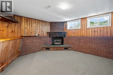 12 Lorne Avenue Grimsby ON L3M 2H5