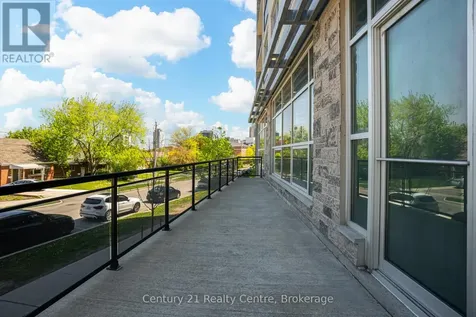 275 Larch Street Waterloo ON N2L 3R2