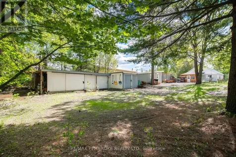 2185 Petawawa Boulevard Petawawa ON K8A 7G8