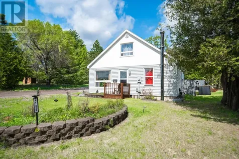 2185 Petawawa Boulevard Petawawa ON K8A 7G8