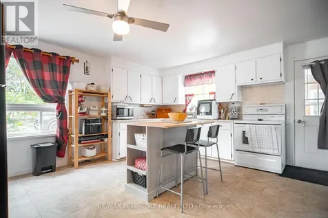 2185 Petawawa Boulevard Petawawa ON K8A 7G8