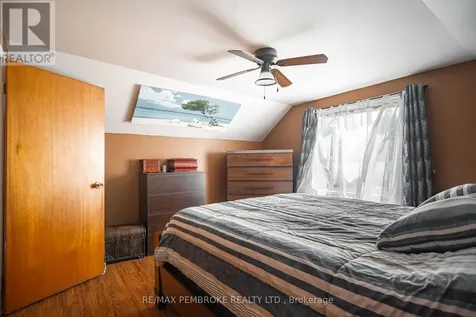 2185 Petawawa Boulevard Petawawa ON K8A 7G8