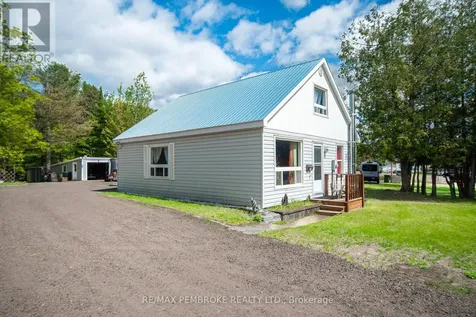 2185 Petawawa Boulevard Petawawa ON K8A 7G8