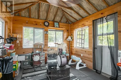 2185 Petawawa Boulevard Petawawa ON K8A 7G8