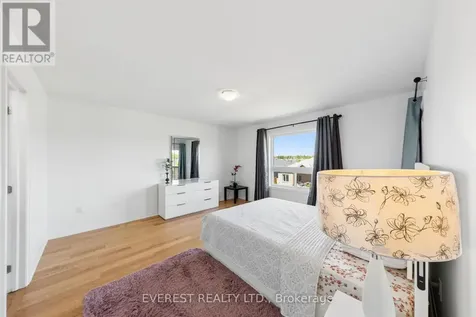 14 Hewson Street Penetanguishene ON L9M 0V7