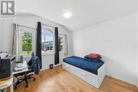 14 Hewson Street Penetanguishene ON L9M 0V7
