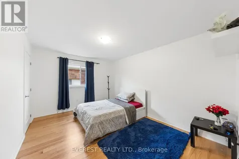 14 Hewson Street Penetanguishene ON L9M 0V7