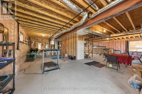 14 Hewson Street Penetanguishene ON L9M 0V7