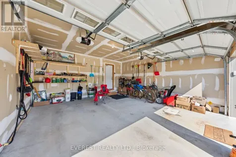 14 Hewson Street Penetanguishene ON L9M 0V7