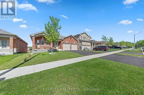 14 Hewson Street Penetanguishene ON L9M 0V7