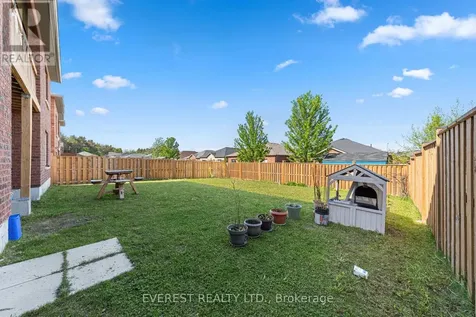 14 Hewson Street Penetanguishene ON L9M 0V7