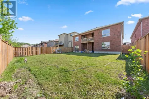 14 Hewson Street Penetanguishene ON L9M 0V7