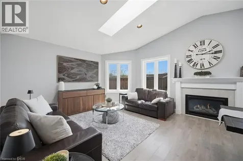 44 Banington Crescent Brampton ON L7A 1G4