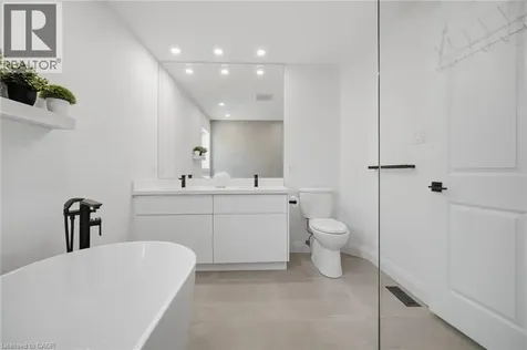 44 Banington Crescent Brampton ON L7A 1G4