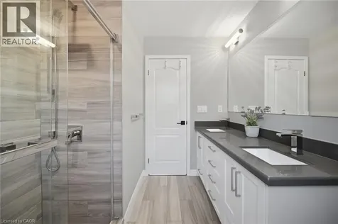 44 Banington Crescent Brampton ON L7A 1G4
