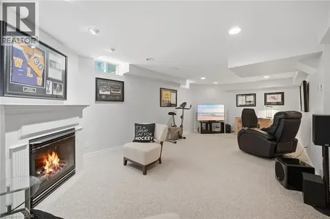 44 Banington Crescent Brampton ON L7A 1G4