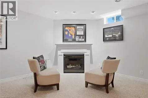 44 Banington Crescent Brampton ON L7A 1G4