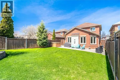 44 Banington Crescent Brampton ON L7A 1G4