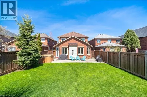 44 Banington Crescent Brampton ON L7A 1G4