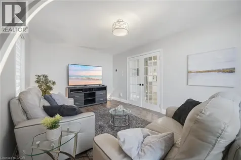 44 Banington Crescent Brampton ON L7A 1G4