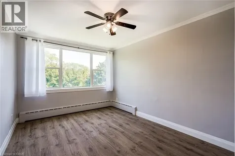 2052 Courtland Drive Burlington ON L7R 1R8