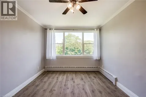 2052 Courtland Drive Burlington ON L7R 1R8